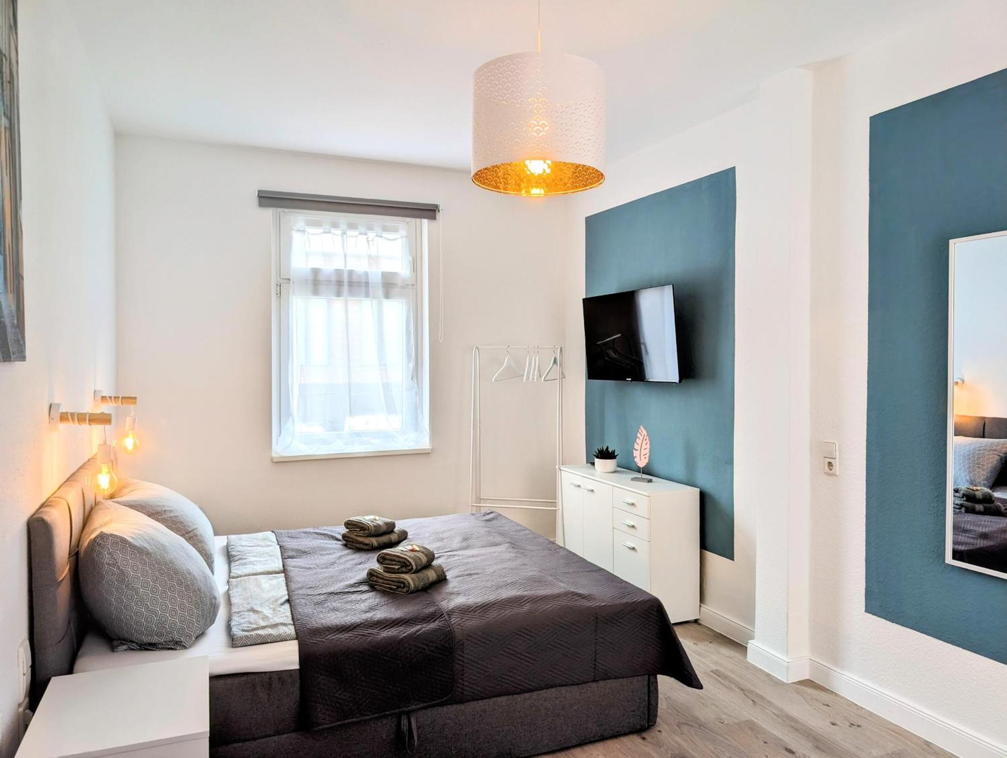 מגדבורג Casa Apartment Modern Vintage Flexibilitaet Pur- Perfektes Apartment Fuer Familien Und Geschaeftsreisende 5 Schlafplaetze, Vollausstattung, Amazon Prime & Parkplatz Inklusive מראה חיצוני תמונה