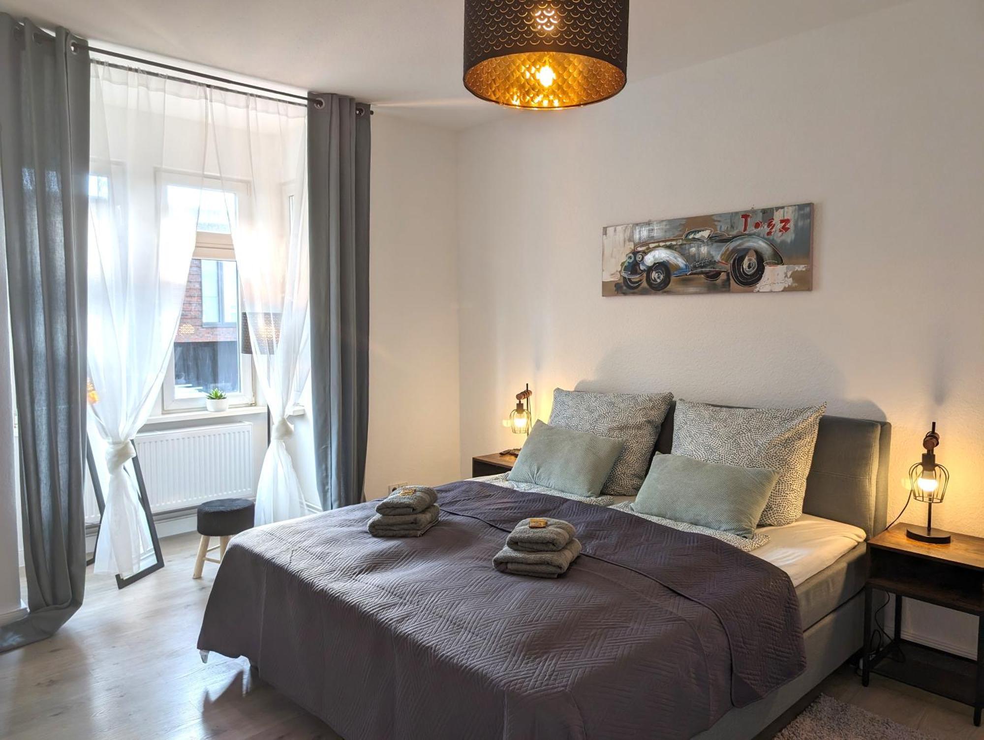 מגדבורג Casa Apartment Modern Vintage Flexibilitaet Pur- Perfektes Apartment Fuer Familien Und Geschaeftsreisende 5 Schlafplaetze, Vollausstattung, Amazon Prime & Parkplatz Inklusive מראה חיצוני תמונה
